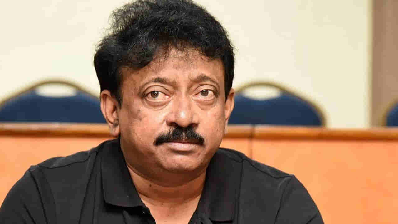 Ram Gopal Varma: రాంగోపాల్ వర్మ వ్యాఖ్యలపై మండిపడ్డ మహిళా న్యాయవాదులు.. కఠిన చర్యలు తీసుకోవాలంటూ ఫిర్యాదు..