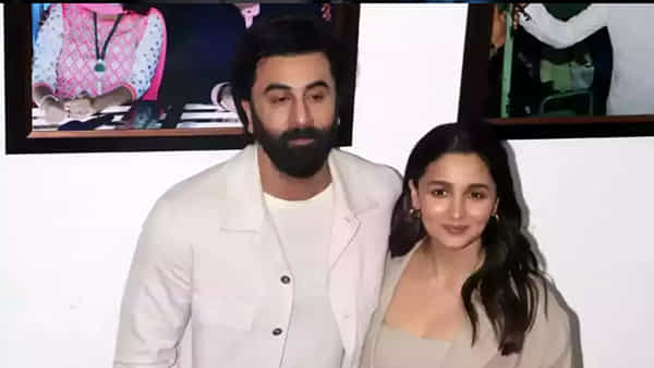 Ranbir Kapoor: ఆలియా ఆ విషయాల గురించి పట్టించుకోదు.. ఆసక్తికర విషయం చెప్పిన రణబీర్
