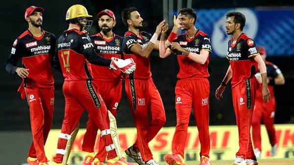 IPL 2023: ఆర్సీబీ టీంలో ఆ ముగ్గురే కీలకం.. ప్లేయింగ్ ఎలెవన్లో టీ20 స్పెషలిస్టులు, హార్డ్ హిట్టర్లు..