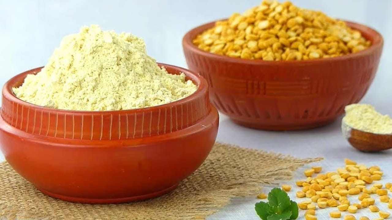 Real and Fake Besan Flour: ఇలా చేస్తే కల్తీ శనగ పిండిని గుర్తించడం చాలా ఈజీ.. ఇది చాలా సింపుల్ టెక్నిక్..