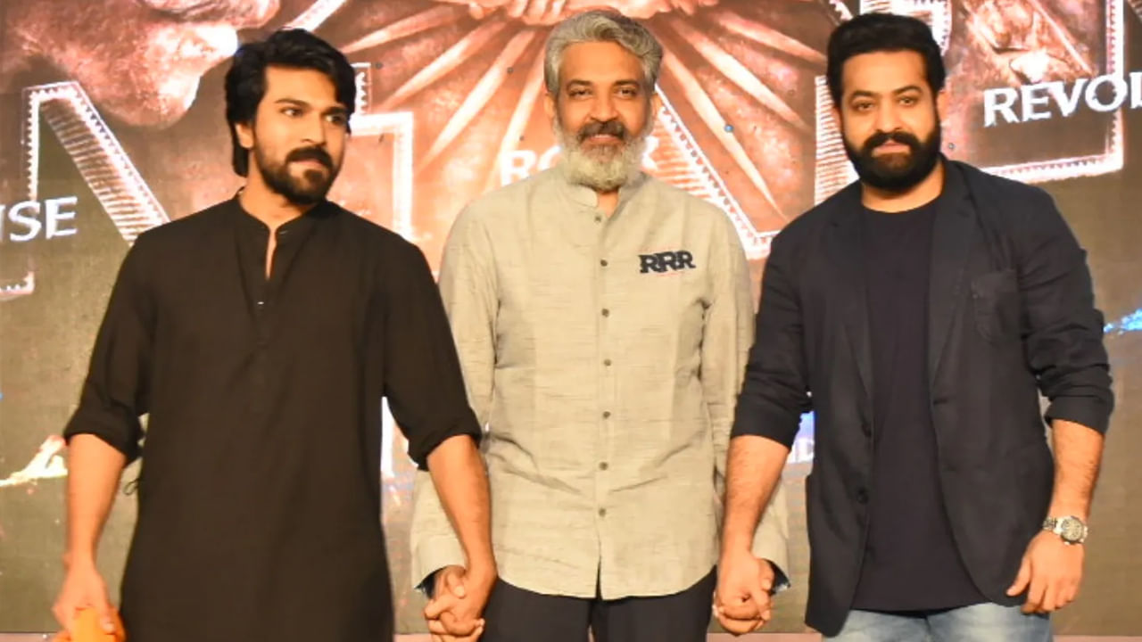 RRR: ఏడాది పూర్తిచేసుకున్న ఆర్ఆర్ఆర్.. సూపర్ ఫోటో రిలీజ్ చేసిన చిత్రయూనిట్.. ఫ్యాన్స్‏కు నిజంగా సర్ప్రైజే ఇది..