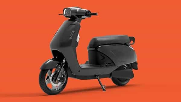 Electric Scooter: గుజరాత్ మేడ్ ఈ-స్కూటర్ ఇదే, 100 కిలోమీటర్లకు మించిన రేంజ్.. అదిరే ఫీచర్లు..