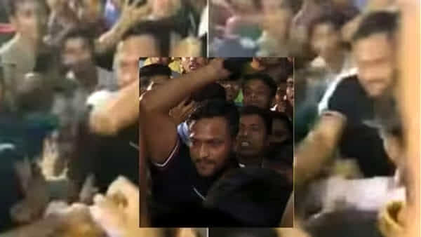 Watch Video: అభిమానిపై చేయి చేసుకున్న షకీబ్ అల్ హాసన్.. మరోసారి వివాదాల్లో నిలిచిన బంగ్లా ఆల్రౌండర్..