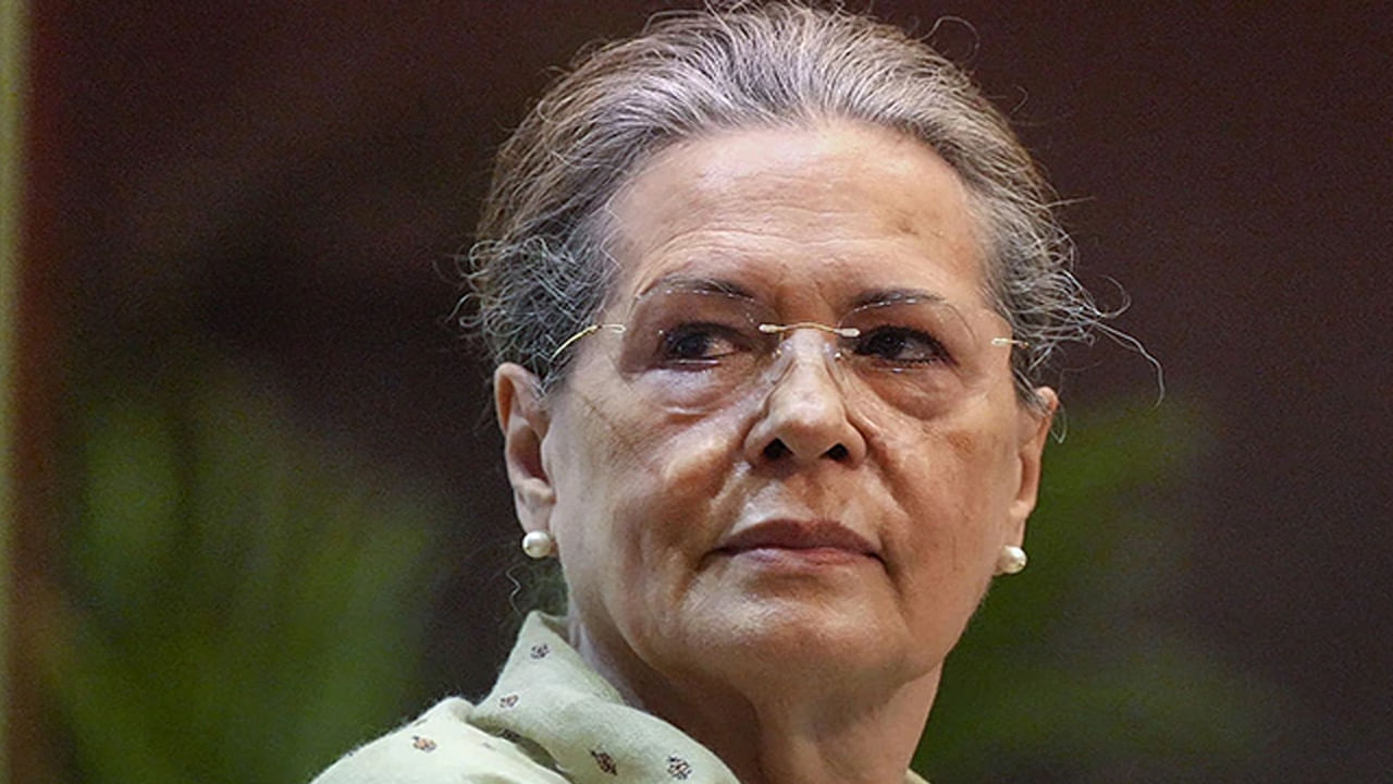 Sonia Gandhi : సోనియా గాంధీకి అస్వస్థత... సర్ గంగారామ్ ఆసుపత్రిలో చికిత్స...