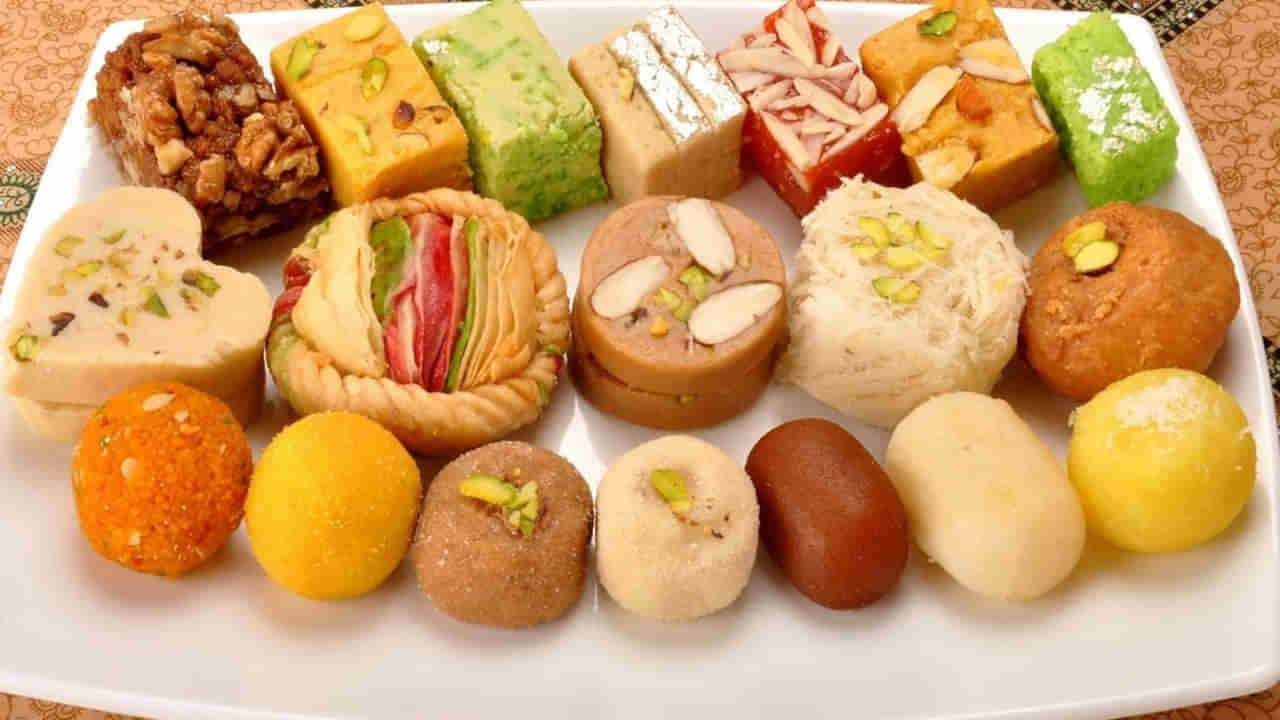 Sweets Before Meals: భోజనానికి ముందే స్వీట్స్ తినాలి.. అలా తింటే ఎన్ని ప్రయోజనాలో.. తెలిస్తే ఆశ్చర్యపోవాల్సిందే..