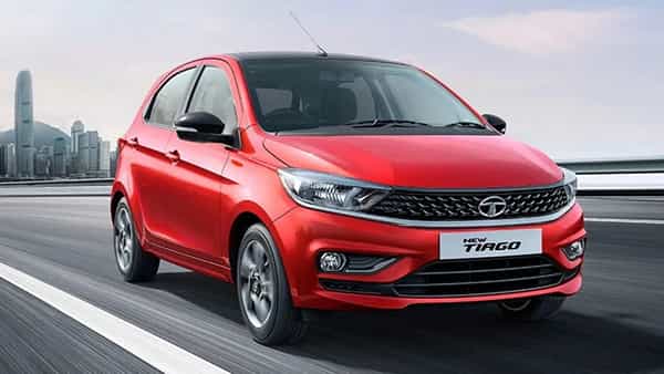 Tata Car Offers: టాటా కార్లపై బంపర్ ఆఫర్స్.. ఏకంగా రూ. 65,000 వరకూ తగ్గింపు.. త్వరపడండి..