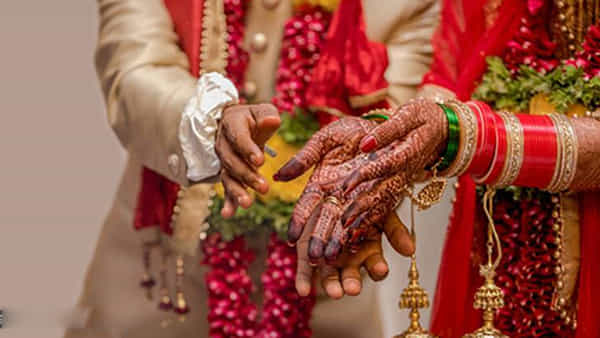 Viral News: అలాంటి వాళ్లు నా కూతురు పెళ్లికి రావద్దు.. వధువు తండ్రి కండిషన్ తెలిస్తే షాక్ అవ్వాల్సిందే.