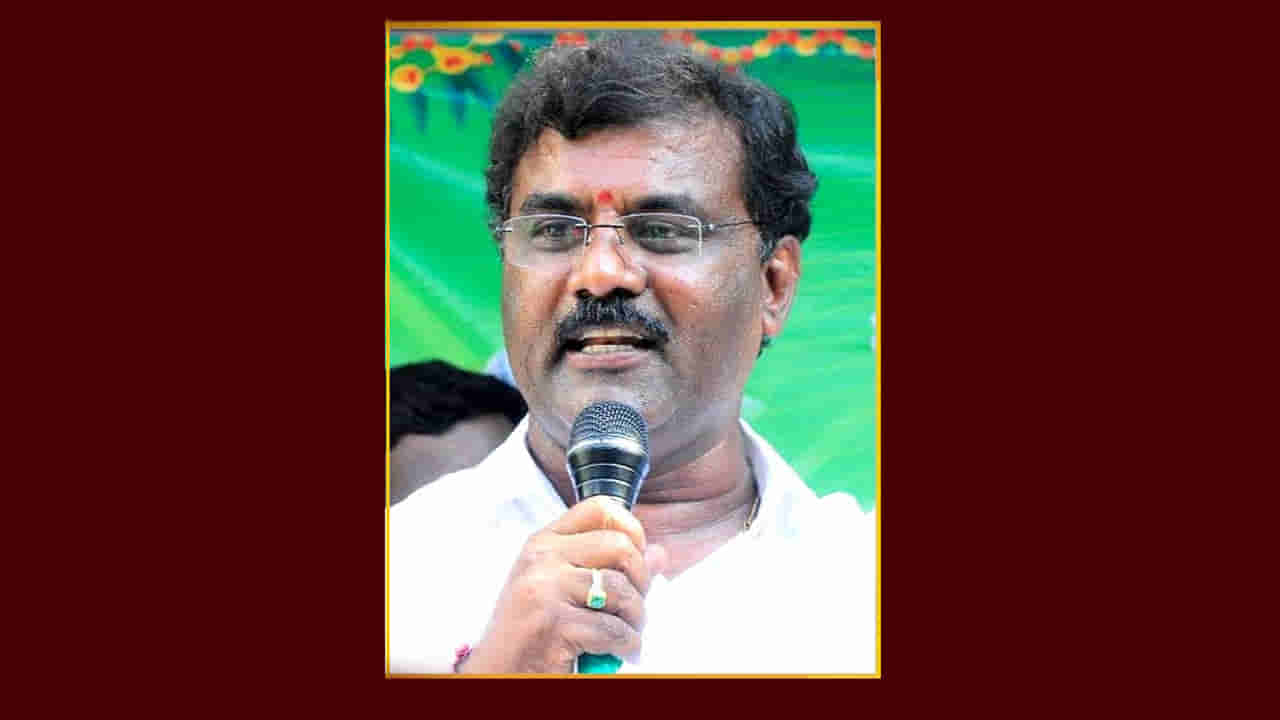 Telangana: బీఆర్ఎస్కు బిగ్ షాక్.. రాజీనామాకు సిద్ధమైన వనపర్తి జడ్పీచైర్మన్, మరికొందరు కీలక నేతలు..