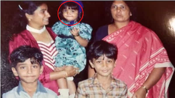 Actress: ఈ ఫొటోలోని చిన్నారి ఎవరో గుర్తుపట్టారా? స్టార్ హీరోలకు మించిన క్రేజ్ ఈ అమ్మడి సొంతం..