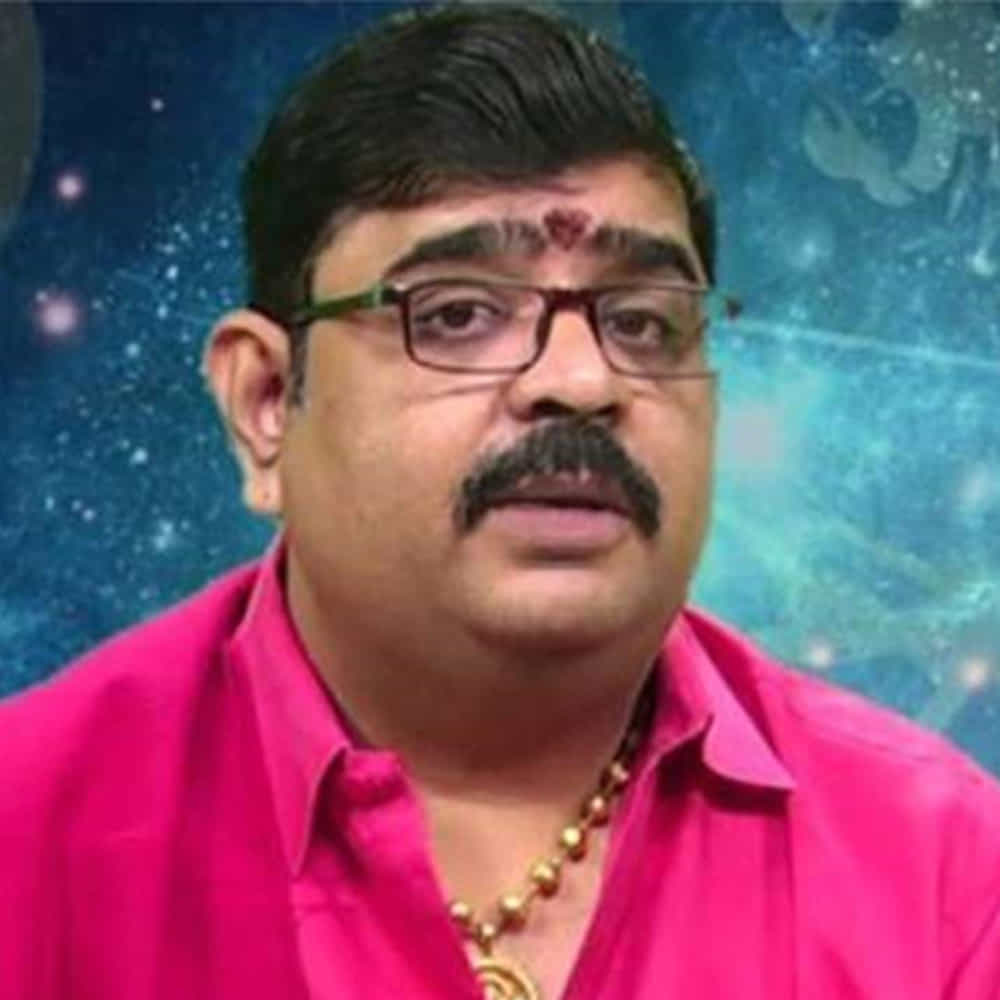 టాప్ డైరెక్టర్స్, క్లాస్ డైరెక్టర్స్తో సినిమాలు చేసినా అఖిల్ ఫేట్ మారడం లేదు. సినిమా కోసం అతడు పడే కష్టం కూడా అంతా ఇంతా కాదు. పాత్ర ఏం కోరినా చేసేందుకు వెనకాడటం లేదు. అంత చేసినా ఫలితం మాత్రం నిరుత్సాహపరుస్తుంది.