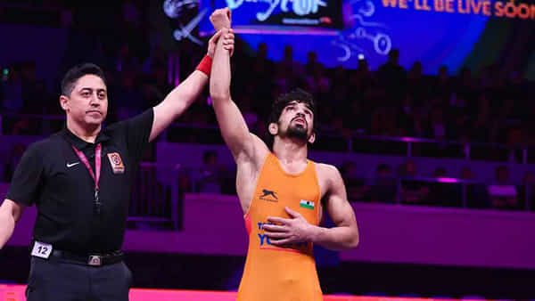 Asian Wrestling Championships 2023: ఆసియా రెజ్లింగ్లో భారత్కు తొలి స్వర్ణం.. సత్తా చాటిన సెహ్రావత్