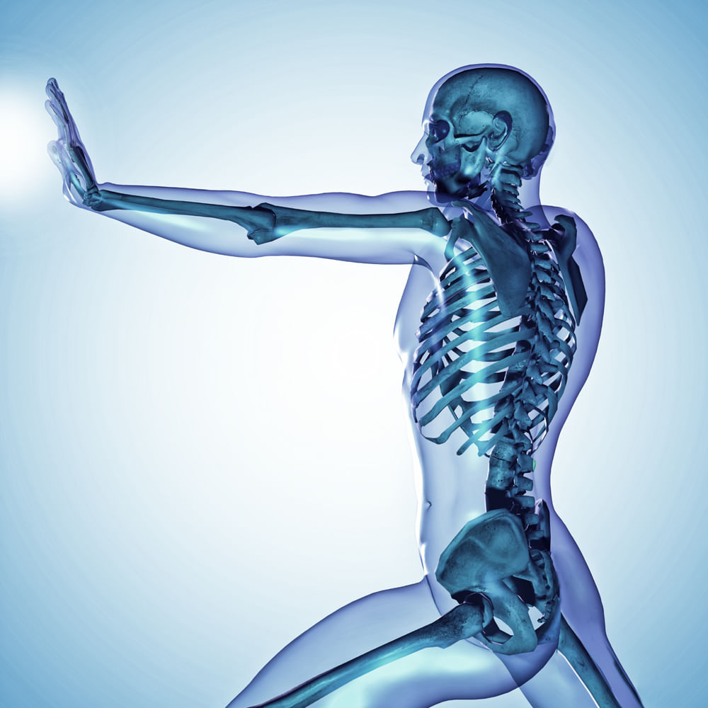 మీ శరీరానికి అవసరమైన పోషకాలు లభించనప్పుడు లేదా వ్యాయామం చేయకపోతే.. ఎముకలలో నొప్పి, బలహీనపడటం లాంటి సమస్యలు కనిపిస్తాయి. చిన్నా, పెద్దా అనే తేడా లేకుండా అందరూ ఈ వ్యాధి బారిన పడడానికి ఇదే కారణం.