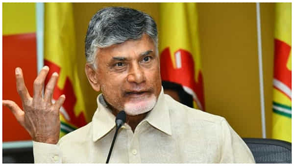 చంద్రబాబుకు బర్త్డే విషెస్ చెప్పిన ఆ ఇద్దరు వైసీపీ నేతలు.. ఏపీ రాజకీయల్లో ఇప్పుడిదే హాట్ గురూ..!