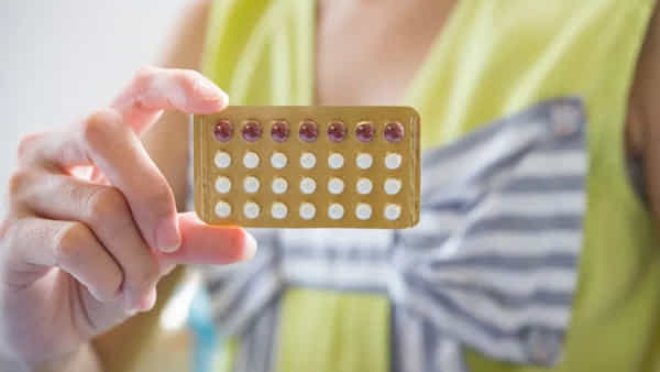 Health Tips: గర్భనిరోధక మాత్రలు తరుచూ వాడుతున్నారా? భయంకరమైన విషయం వెల్లడించిన ఓ మహిళ..