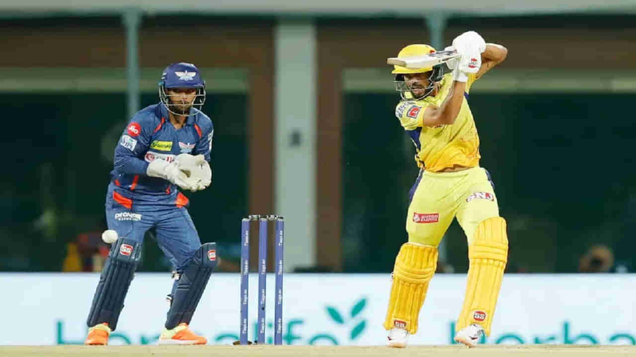 Video: చెపాక్‌లో ధోనీ శిష్యుడి ఊచకోత.. హాఫ్ సెంచరీతో లక్నో‌కు చుక్కలు.. కట్‌చేస్తే.. భారీ సిక్స్‌తో డ్యామేజైన కారు..