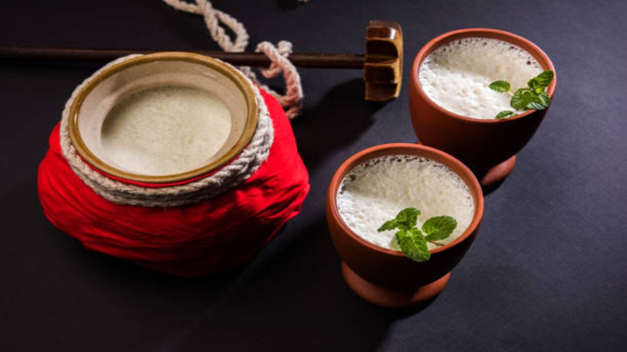 Yogurt made from milk contains many nutrients especially yogurt contains gut bacteria which are very essential for our body. It is because of the presence of these beneficial bacteria that our body digests food easily.