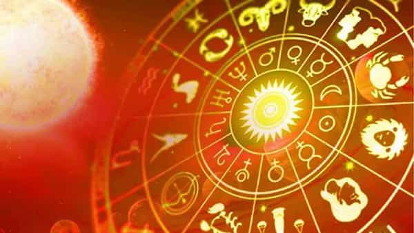 Horoscope Today: వారికి వివాహ ప్రయత్నాలు ఓ కొలిక్కి వచ్చే అవకాశం.. 12 రాశులవారికి శుక్రవారం రాశిఫలాలు..