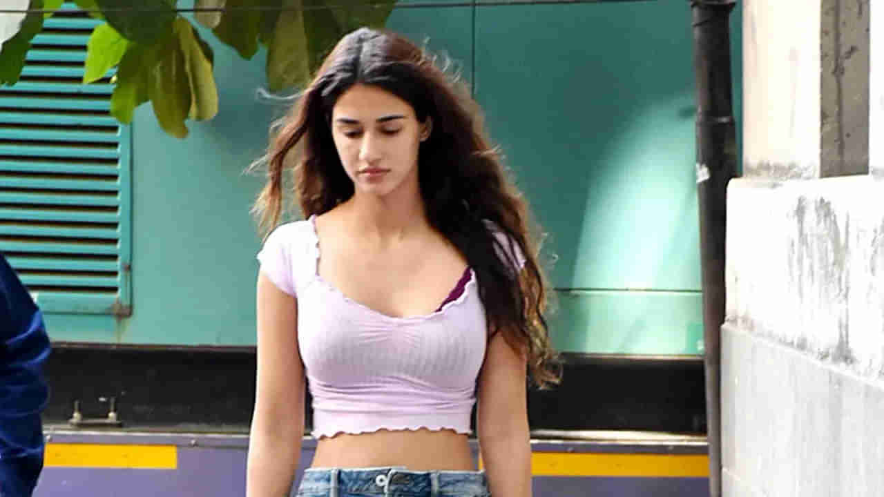 Disha Patani: అలాంటి రోల్స్‌ చేయడమే ఈ అమ్మడి కొంప ముంచాయా..?