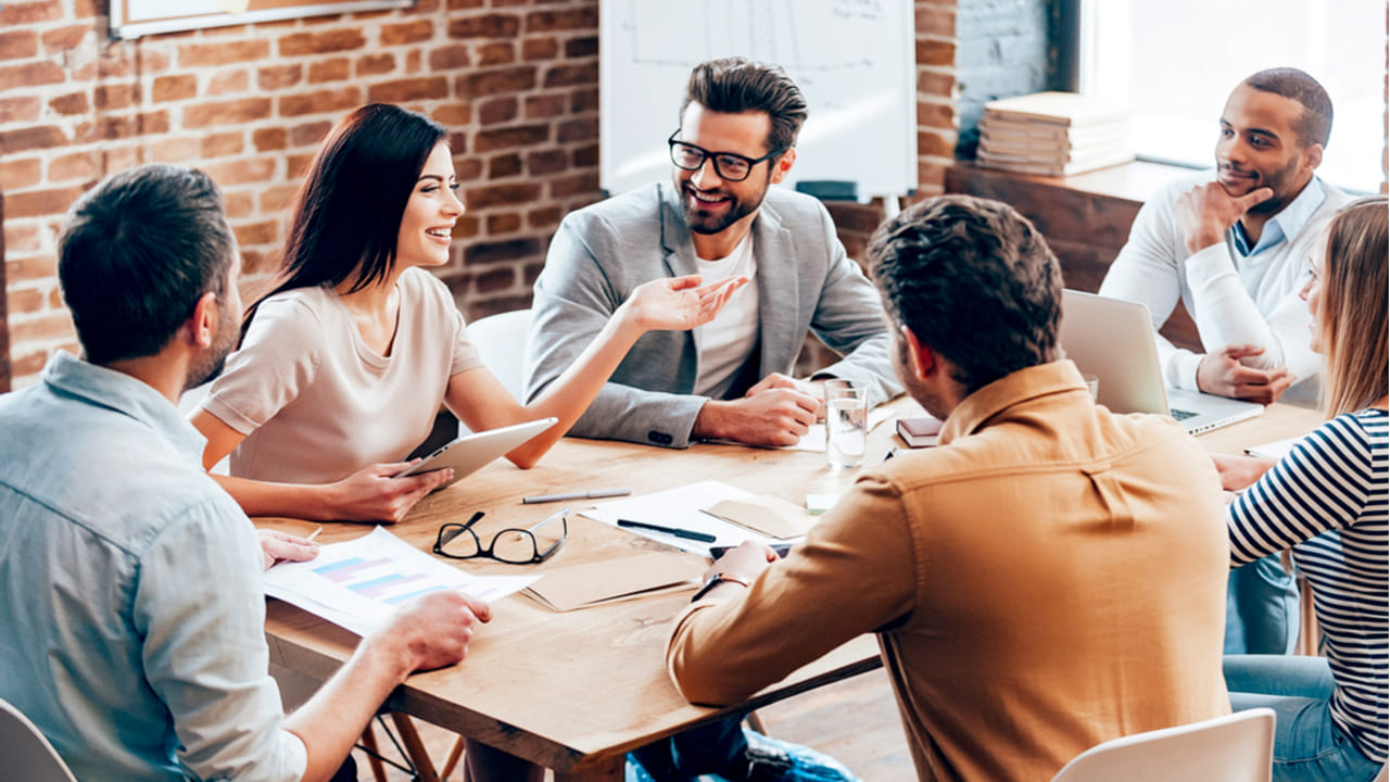 Government Employees: ప్రభుత్వ ఉద్యోగులకు శుభవార్త.. వారికి 42 రోజుల పాటు సెలవులు.. కేంద్రం కీలక నిర్ణయం