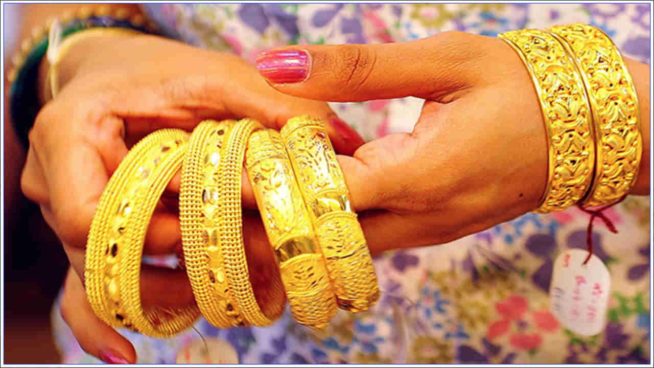 Gold Prices Today: దేశంలో బంగారం, వెండి ధరలు.. హైదరాబాద్‌లో తులం గోల్డ్‌ ధర ఎంతంటే..