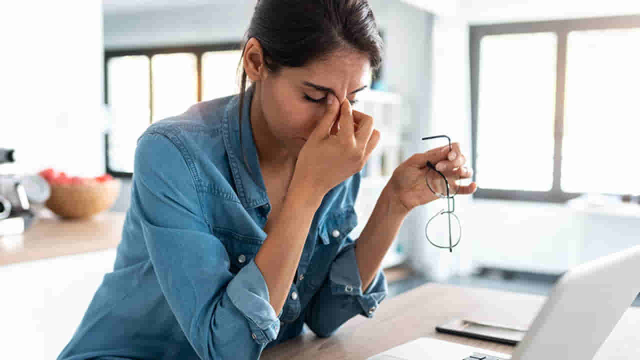 Health Tips: భరించలేని తలనొప్పితో బాధపడుతున్నారా? మెడిసిన్ లేకుండా ఈ చిట్కాలు ట్రై చెయ్యండి!!