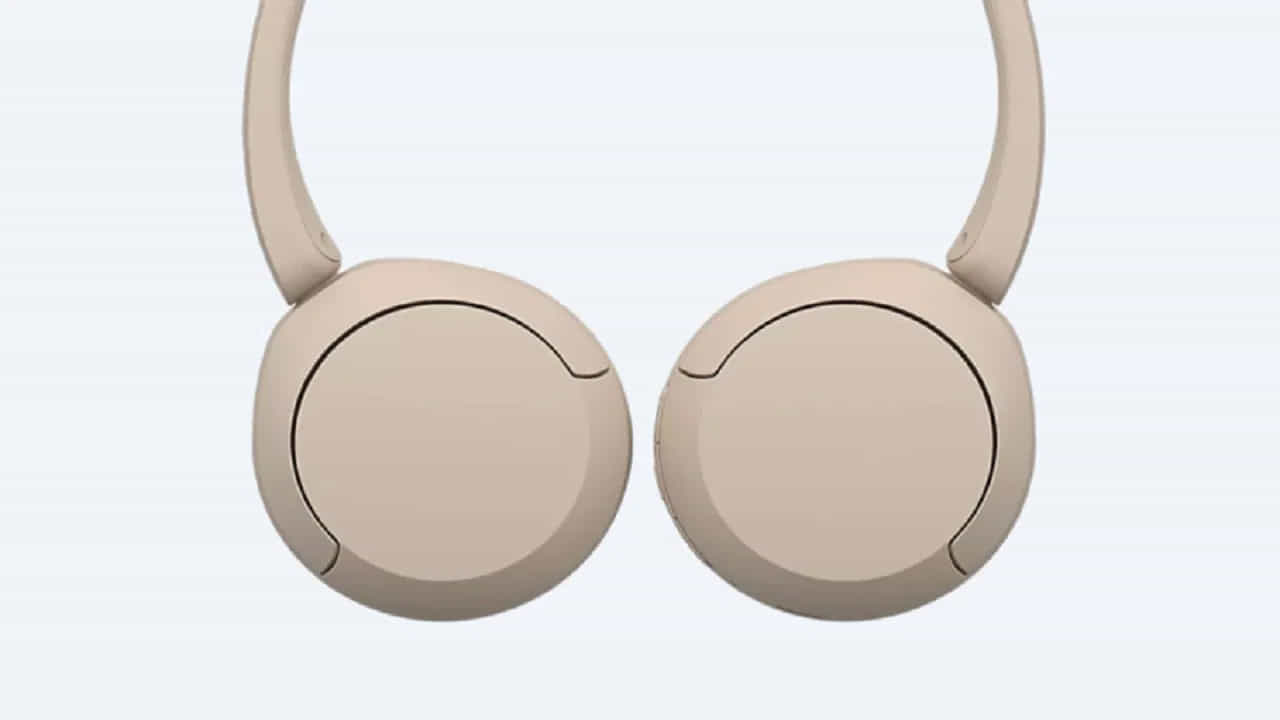 Sony WH-CH520లో డ్యూయల్ కనెక్టివిటీ కూడా అందుబాటులో ఉంది. కాబట్టి మీరు WH-CH520ని ఉపయోగించవచ్చు. అంటే ఒకేసారి రెండు డివైజ్‌లకు కనెక్ట్ చేయవచ్చు. మీకు నచ్చిన విధంగా మీరు ఏవైనా రెండు పరికరాలను కనెక్ట్ చేయవచ్చు.