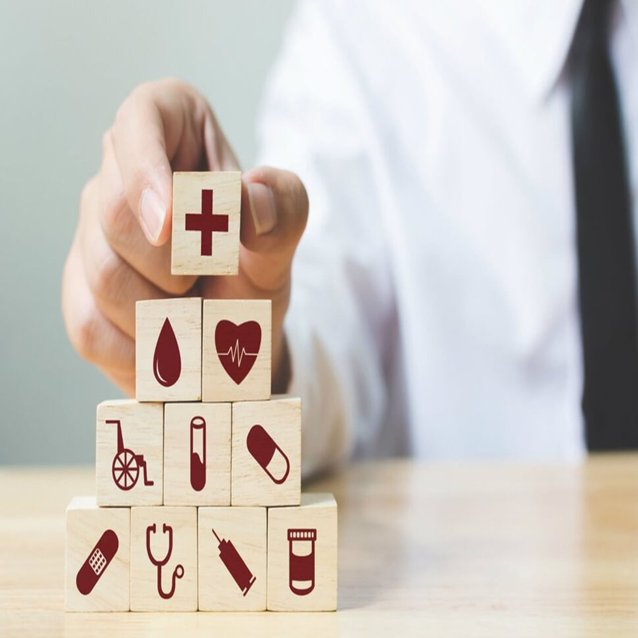 ఆరోగ్యవంతమైన శరీరానికి చాలా ఉపయోగకరంగా భావించే అనేక విషయాలు మన చుట్టూనే ఉన్నాయి. ఇవన్నీ అనేక వ్యాధుల నుంచి మనలను రక్షించడంలో సహాయపడతాయి.