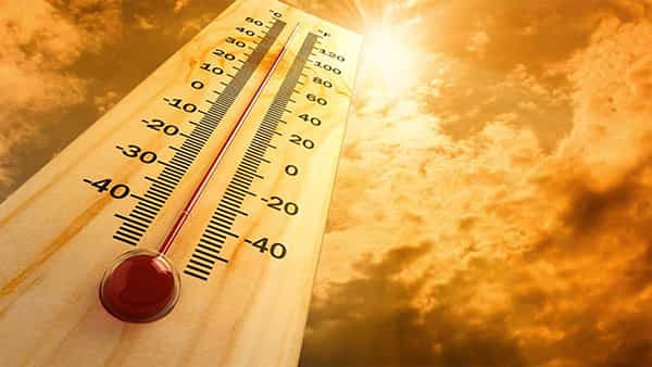 Heatstroke: తెలుగు రాష్ట్రాల్లో మండుతున్న ఎండలు.. అక్కడ వడదెబ్బతో 13 మంది మృతి