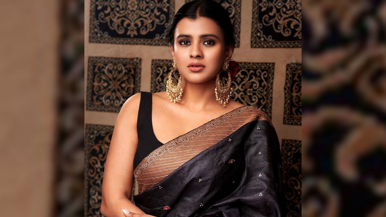 Hebah Patel: బుర్ఖాలో షాకిచ్చిన హీరోయిన్.. రంజాన్ మాసనా సంప్రదాయ దుస్తుల్లో హెబ్బా..