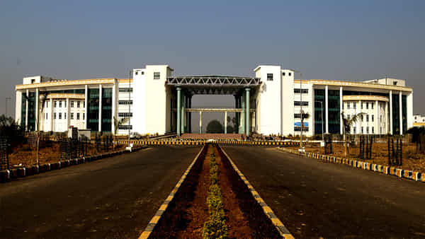 IIT Patna Recruitment 2023: ఇంజనీరింగ్ నిరుద్యోగులకు జాబ్ అలర్ట్.. ఐఐటీలో 109 నాన్ టీచింగ్ ఉద్యోగాలు.. నెలకు రూ.90 వేల జీతం..