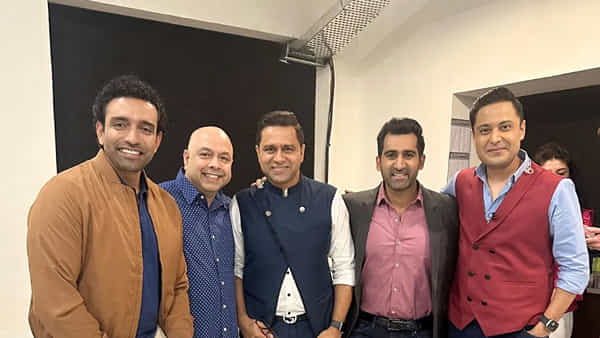 IPL 2023: ఐపీఎల్లో కరోనా కలకలం.. మహమ్మారి బారిన పడ్డ ప్రముఖ కామెంటేటర్.. వారిలో మొదలైన టెన్షన్