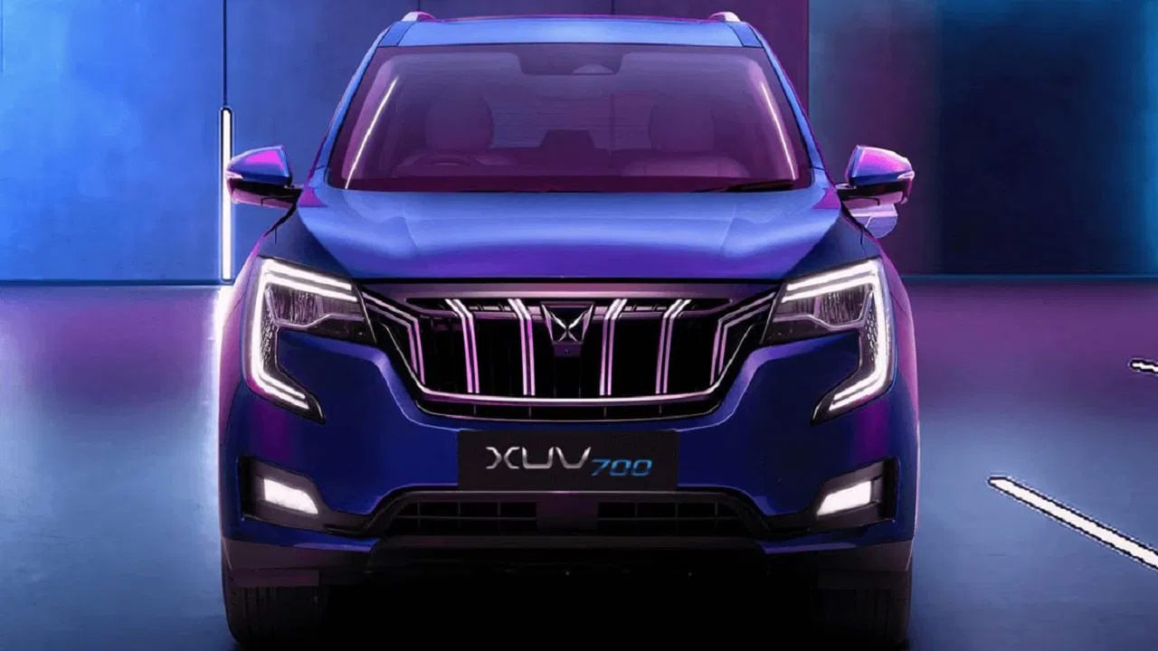 మహీంద్రా XUV700: మహీంద్రా XUV700 భద్రత పరంగా మొదటి స్థానంలో ఉంది. XUV700 పెద్దల రక్షణ విషయంలో 5-స్టార్ రేటింగ్, పిల్లల రక్షణ విషయంలో 4-స్టార్ రేటింగ్‌ను పొందింది. అయితే, ఇది NCAP క్రాష్ టెస్ట్‌లో 57.69 పాయింట్లను సాధించింది. స్కార్పియో N కంటే తక్కువ. వీటి ధరలు రూ.13.45 లక్షల నుంచి రూ.25.47 లక్షల వరకు ఉన్నాయి.