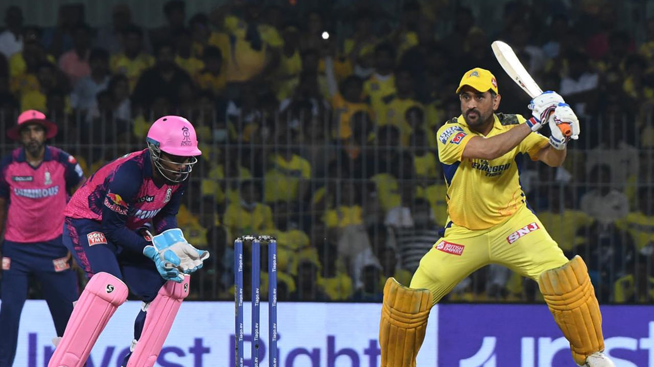 IPL 2023: చెన్నైకు బిగ్‌ షాక్‌.. కెప్టెన్‌ ధోనికి గాయం.. తర్వాతి మ్యాచ్‌ ఆడడంపై హెడ్‌ కోచ్‌ ఏమన్నారంటే?