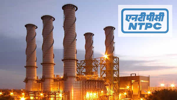 NTPC Recruitment: బీటెక్ చేసిన వారికి ఎన్టీపీసీలో ఉద్యోగాలు.. నెలకు రూ. 2 లక్షల వరకు జీతం.