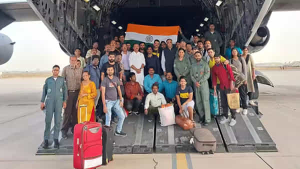 Operation Kaveri: శరవేగంగా కొనసాగుతోన్న ఆపరేషన్ కావేరి.. ఇప్పటివరకు స్వదేశానికి సురక్షితంగా 670 మంది