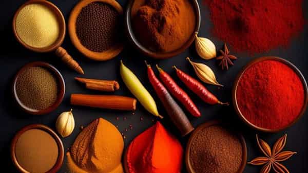 Power foods for diabetes: షుగర్, కొలెస్ట్రాల్ కంట్రోల్ అవ్వాలంటే, మీ పోపుల పెట్టెలో ఉండే ఈ మసాలాలను ఇలా వాడండి..
