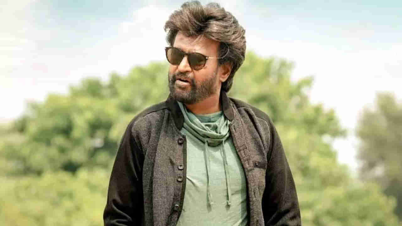 Rajinikanth: సూపర్ స్టార్ రజినీకాంత్‌ను డైరెక్ట్ చేయనున్న టాలీవుడ్ డైరెక్టర్.. ఆయన ఎవరంటే