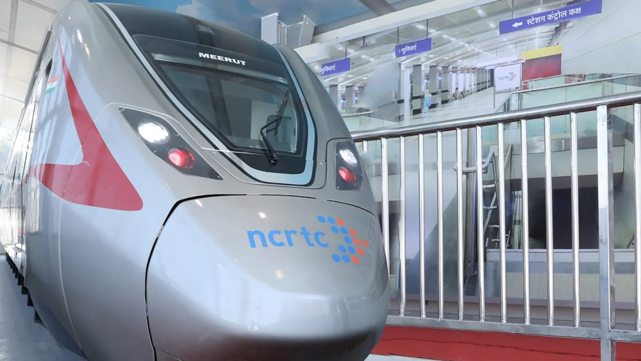 నేషనల్ క్యాపిటల్ రీజియన్ ట్రాన్స్పోర్ట్ కార్పొరేషన్(ఎన్సీఆర్టీసీ) రాపిడిక్స్ ద్వారా దేశంలో మొదటి సెమీ-హైస్పీడ్ ప్రాంతీయ రైలు సేవలకు శ్రీకారం చుట్టనుంది.