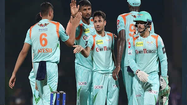 IPL 2023: 6 బంతుల్లో 3 సార్లు ఔట్.. 22 ఏళ్ల భారత బౌలర్ దెబ్బకు.. చెత్త రికార్డుల్లో చేరిన స్టార్ ప్లేయర్..