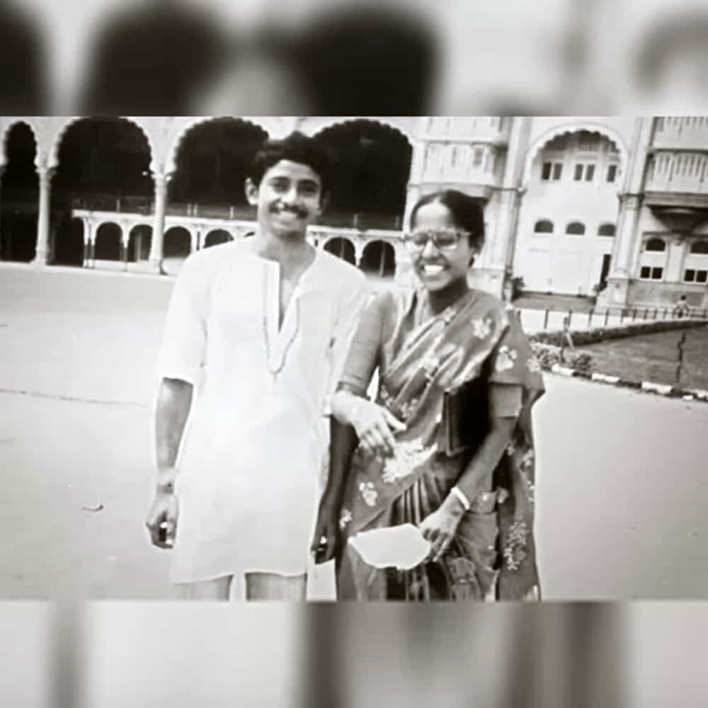 టాలీవుడ్లో ట్రెండ్సెట్టర్గా నిలిచిన ఆయన క్షణక్షణం, గాయం, మనీ, రంగీలా, దెయ్యం, అనగనగా ఒకరోజు, సత్య, కంపెనీ, సర్కార్, రక్త చరిత్ర, వీరప్పన్ తదితర సినిమాలతో సెన్సేషనల్ డైరెక్టర్గా మారిపోయాడు.