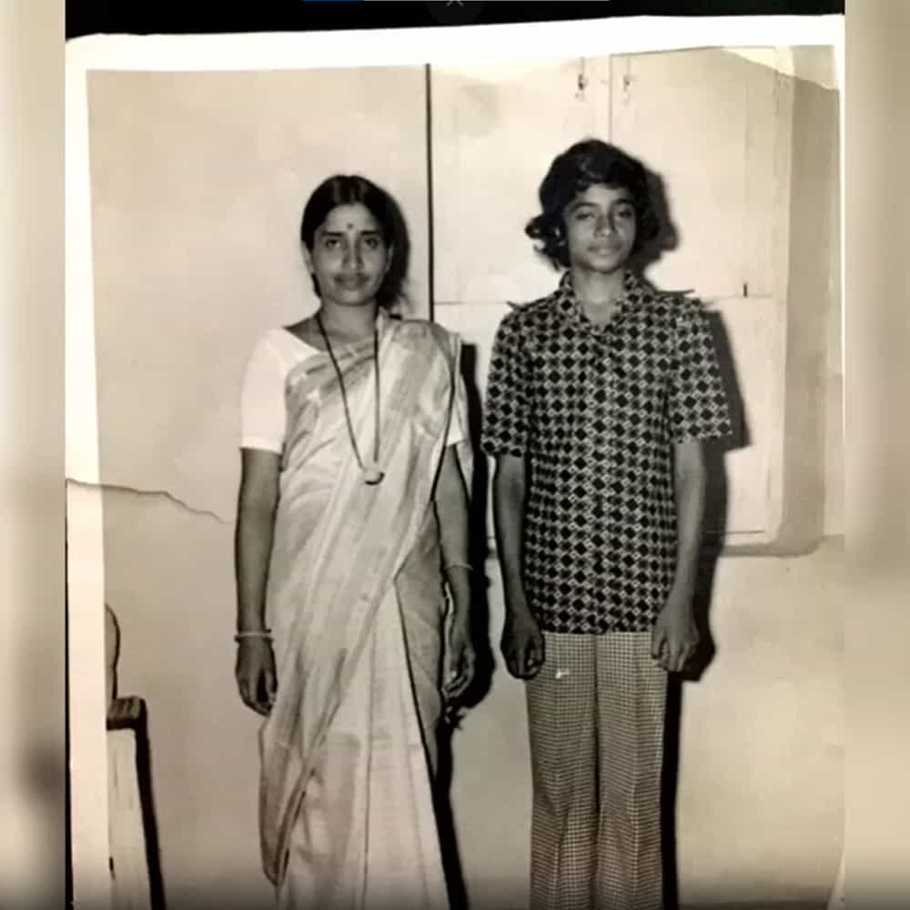 సినిమాల పరంగానే కాదు రాజకీయాల పరంగానూ కొందరిపై సెటైర్లు వేస్తుంటాడు. ఎందుకు ఇలా చేస్తామని అడిగితే ‘నాఇష్టం’ అంటాడు.