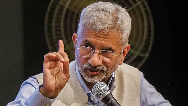 S Jaishankar: వారికి ఓ దురలవాటు ఉంది.. అది దేవుడిచ్చిన ప్రత్యేక అర్హత.. జైశంకర్ సంచలన వ్యాఖ్యలు..