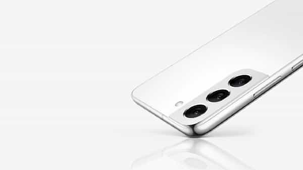 Smartphone: స్మార్ట్ఫోన్ యూజర్లకు గుడ్ న్యూస్.. బ్యాటరీ లైఫ్ పెంచేందుకు సామ్సంగ్ సరికొత్త ప్రయోగం..!