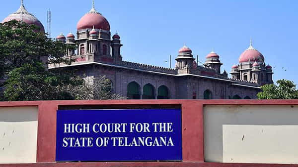 Viveka Murder Case: అవినాష్ రెడ్డి ముందస్తు బెయిల్ పిటిషన్పై విచారణ రేపటికి వాయిదా.. వాడివేడిగా సాగిన వాదనలు