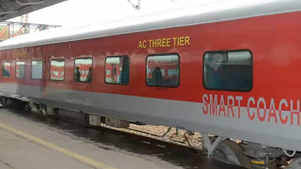 IRCTC Tickets: ట్రైన్ టిక్కెట్ ఛార్జీలు ఎలా నిర్ణయిస్తారు? ఖచ్చితంగా తెలుసుకోవాల్సిన సమాచారం..