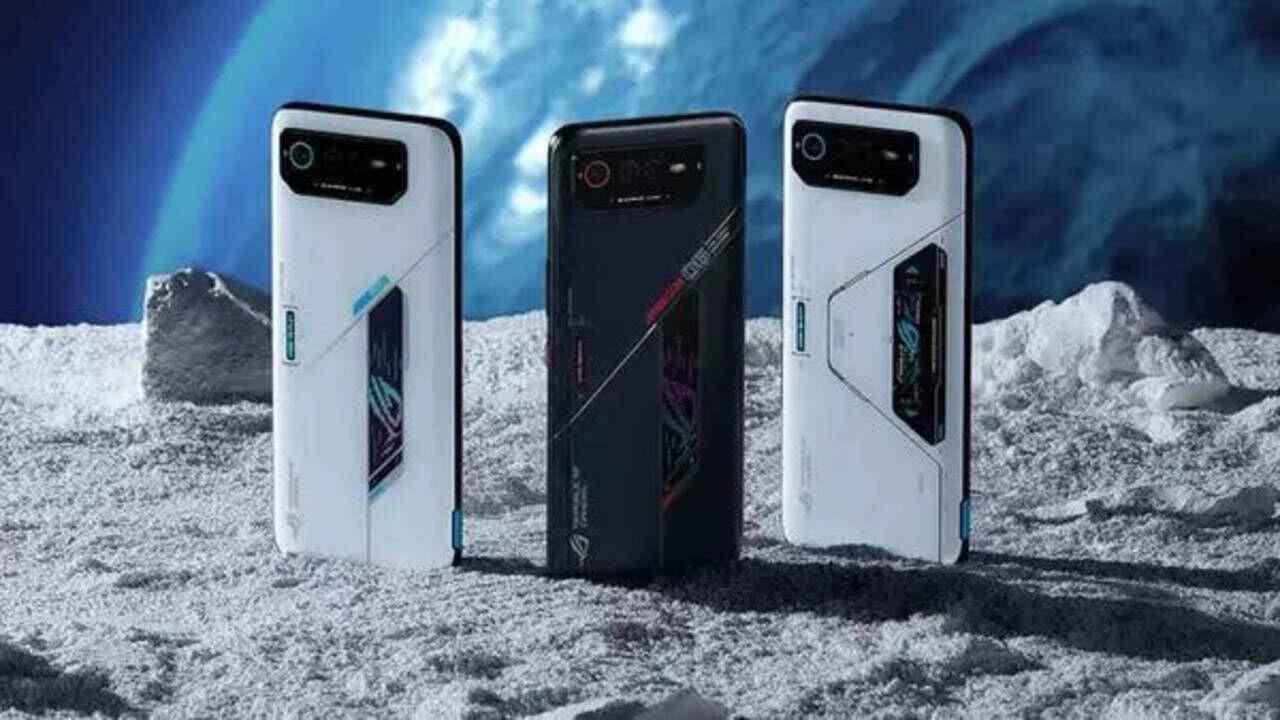 ఒకటి Asus ROG Phone7, మరొకటి ROG ఫోన్ 7 అల్టిమేట్. మీకు ROG ఫోన్ 7 అల్టిమేట్ స్పెక్స్,  ధరను చెప్పబోతున్నాం.