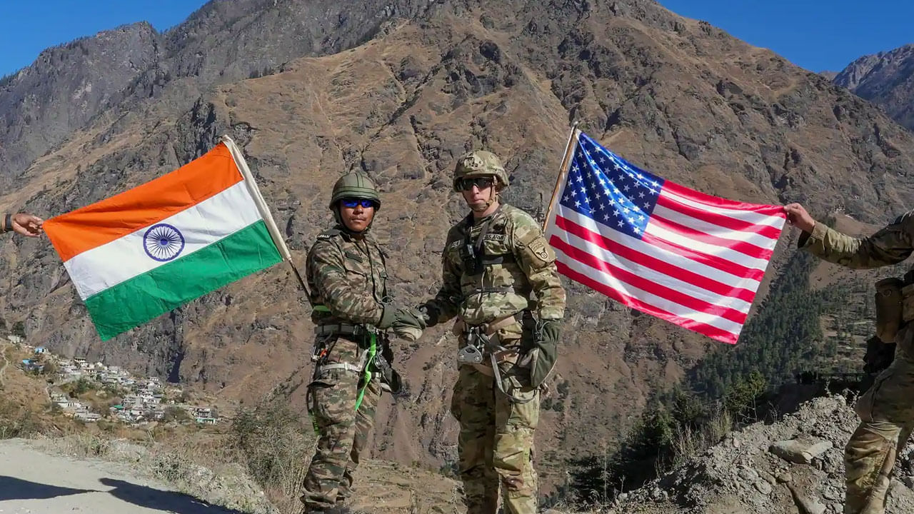 Indo-US Army Drills చైనా గుండెల్లో వణుకు పుట్టేలా ఇండో-యూఎస్ సంయుక్త వైమానిక విన్యాసాలు..