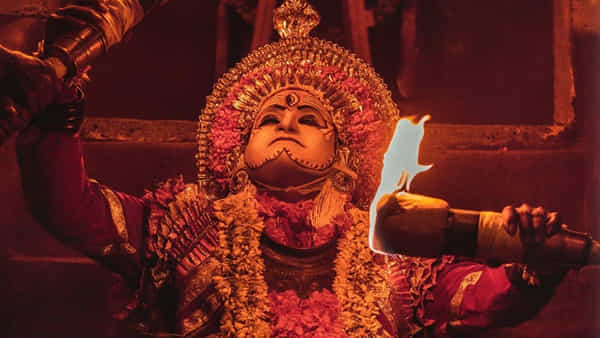 Kantara Movie: కాంతార చిత్రయూనిట్కు షాకిచ్చిన హైకోర్టు.. అసలేం జరిగిందంటే..
