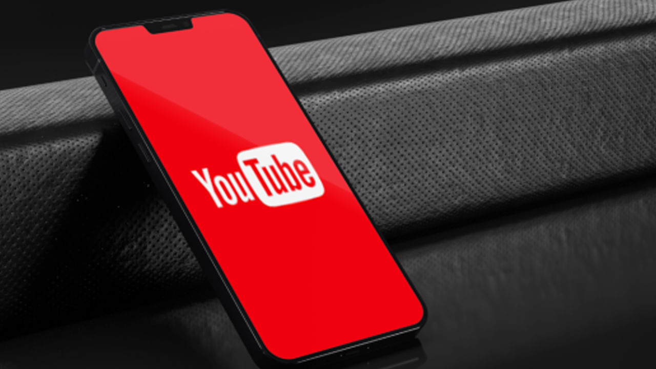   YouTube Premium members can also host Google Meet sessions.  In this, premium members as well as other members can watch YouTube videos together for free.