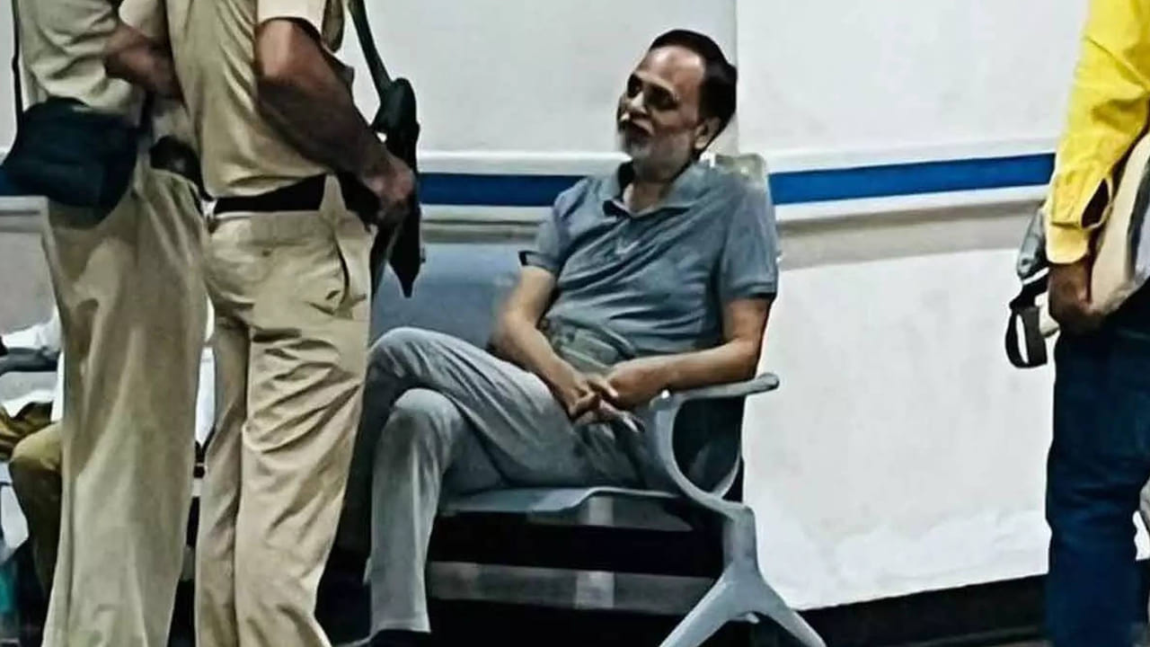 అయ్యో సత్యేందర్ జైన్ ఇలా అయిపోయారేంటి.. దాదాపు 35 కిలోలు తగ్గిపోయిన మాజీ మంత్రి